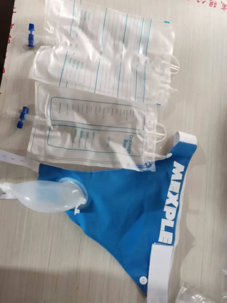 Silicone urinal packaging 02 Silicone urinal packaging 02